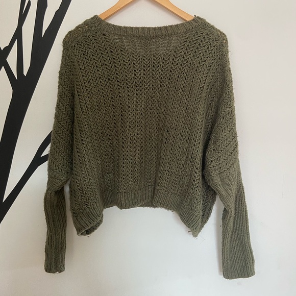 Charlotte Russe Sweater - Picture 2 of 4